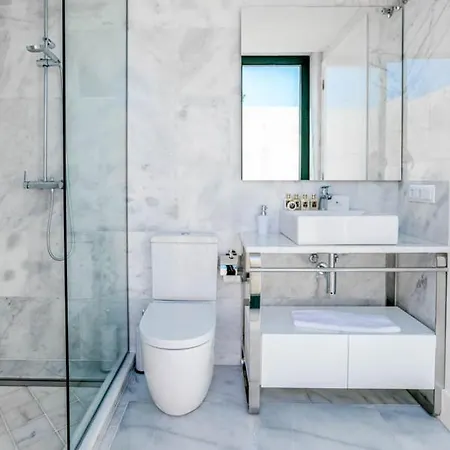 فيلة Binibequer Vell Sleeps 7 With Pool Air Con And Wifi