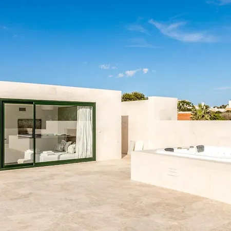 Binibequer Vell Sleeps 7 With Pool Air Con And Wifi