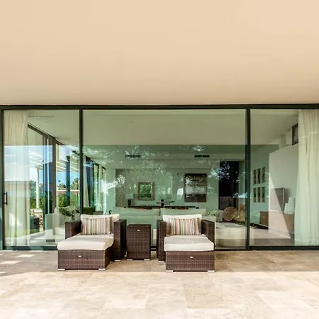 فيلة Binibequer Vell Sleeps 7 With Pool Air Con And Wifi