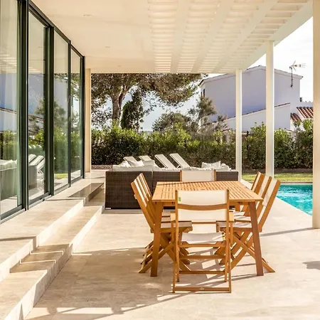 Binibequer Vell Sleeps 7 With Pool Air Con And Wifi *