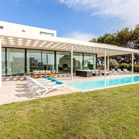 Binibequer Vell Sleeps 7 With Pool Air Con And Wifi Binibeca